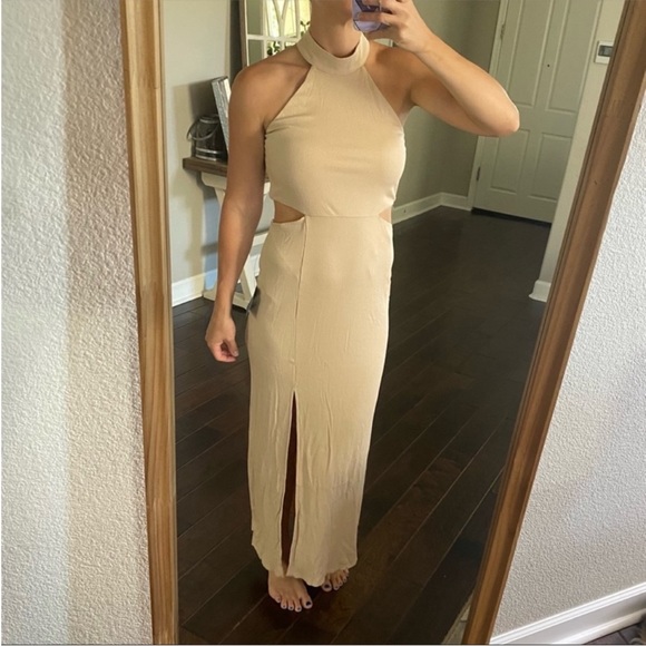 Lulus nude cutout high neck ribbed maxi dress - Picture 6 of 8